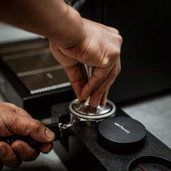 La Pavoni Leveler – Profesionalni distributer kave (crna)