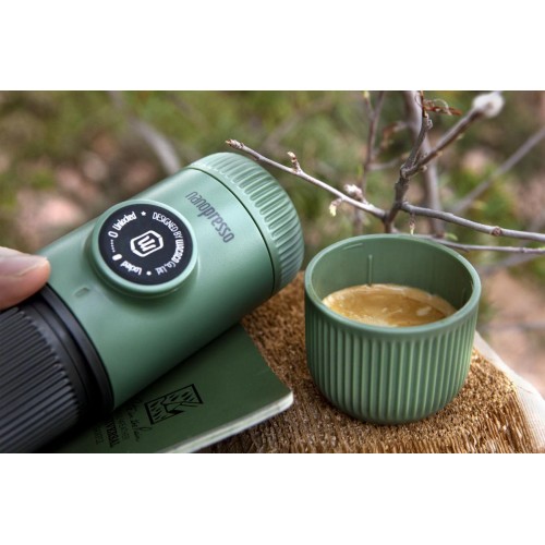 Prijenosni aparat za kavu Wacaco Nanopresso (zeleno) + tvrda kutija